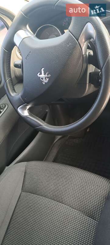 Мікровен Peugeot 5008 2014 в Рівному фото 29 Мікровен Peugeot 5008 2014 в Рівному