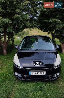 Мікровен Peugeot 5008 2011 в Бережанах