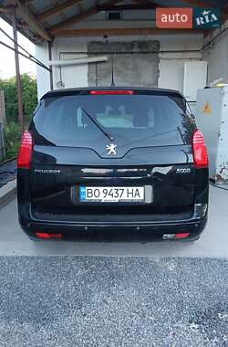 Микровэн Peugeot 5008 2010 в Тернополе