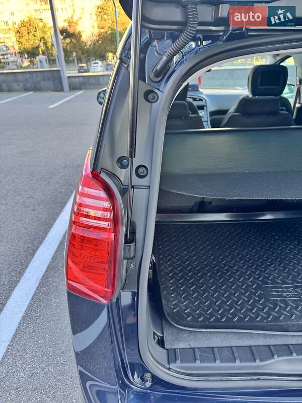 Микровэн Peugeot 5008 2010 в Харькове фото 115 Микровэн Peugeot 5008 2010 в Харькове