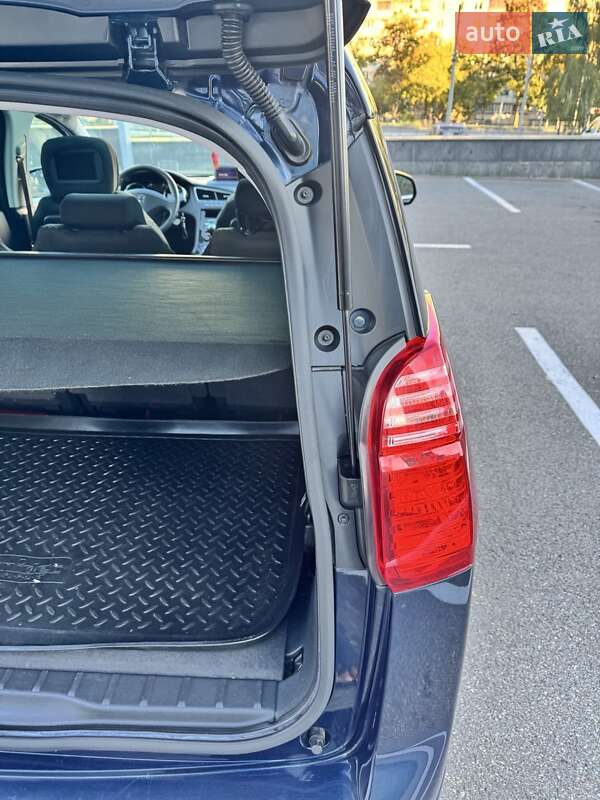 Микровэн Peugeot 5008 2010 в Харькове фото 116 Микровэн Peugeot 5008 2010 в Харькове