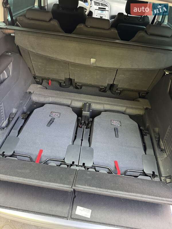 Мікровен Peugeot 5008 2010 в Львові