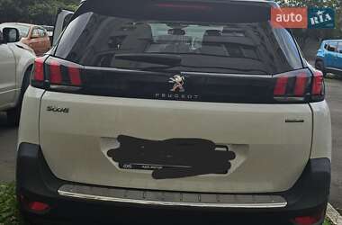 Позашляховик / Кросовер Peugeot 5008 2018 в Одесі