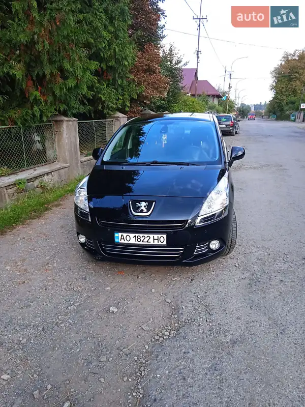 Peugeot 5008 2010