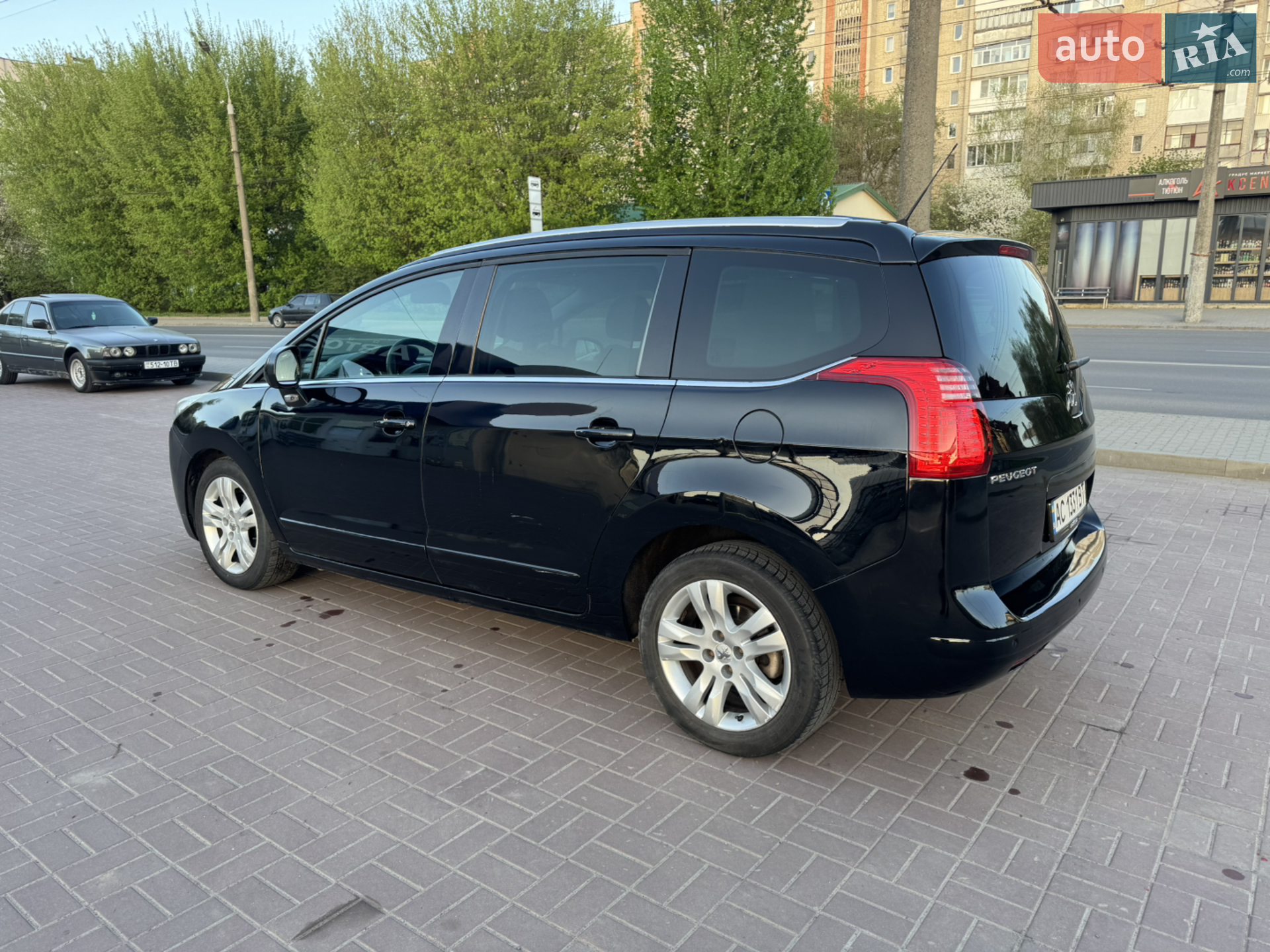 2012 Peugeot 5008 - мініатюра 9