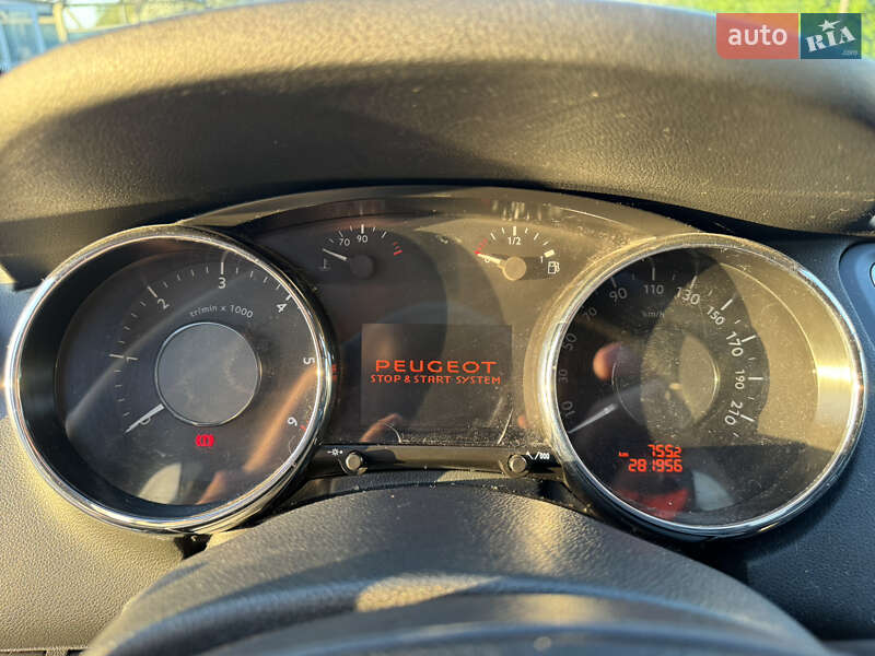 Мікровен Peugeot 5008 2012 в Луцьку