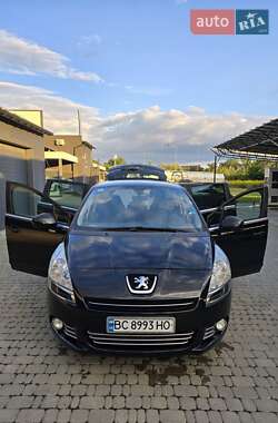 Микровэн Peugeot 5008 2010 в 