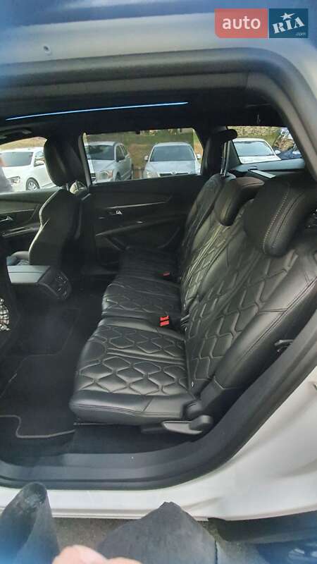 Позашляховик / Кросовер Peugeot 5008 2018 в Українці