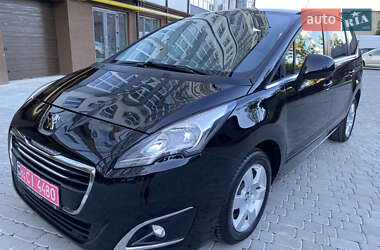 Микровэн Peugeot 5008 2015 в Ивано-Франковске