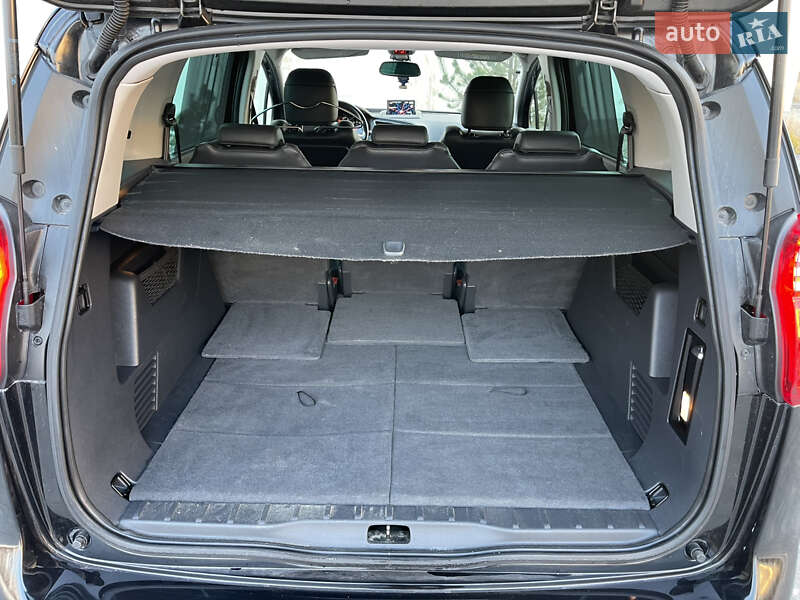 Мікровен Peugeot 5008 2015 в Луцьку