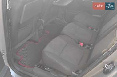 Микровэн Peugeot 5008 2010 в 