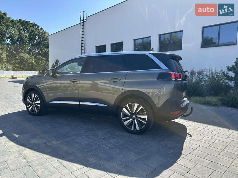 Позашляховик / Кросовер Peugeot 5008 2018 в Луцьку