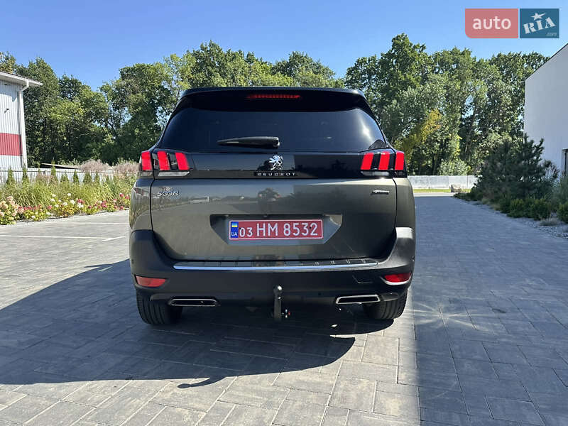 Позашляховик / Кросовер Peugeot 5008 2018 в Луцьку