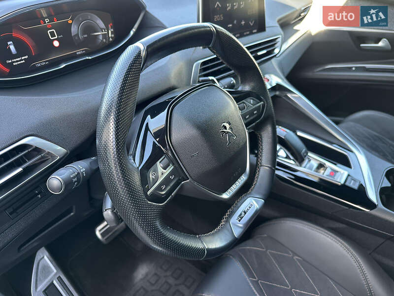 Позашляховик / Кросовер Peugeot 5008 2018 в Луцьку