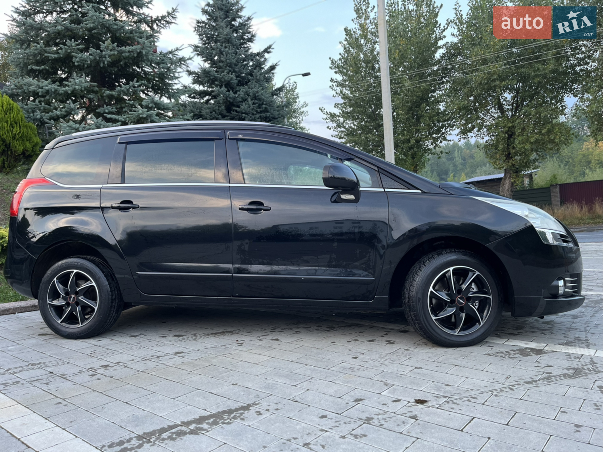 2010 Peugeot 5008 - мініатюра 27