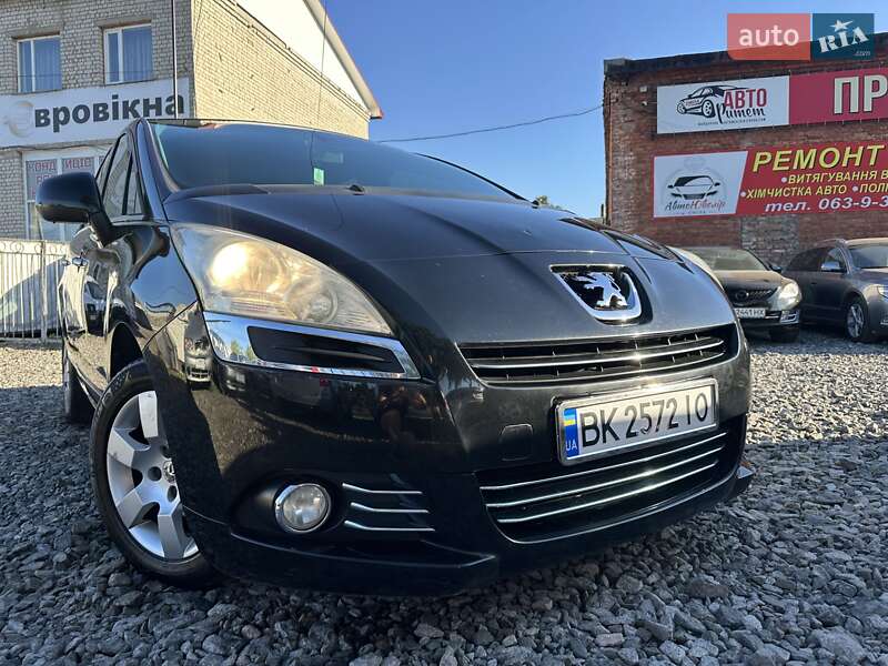 Peugeot 5008 2010