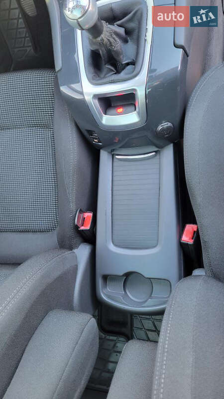 Микровэн Peugeot 5008 2010 в Калуше