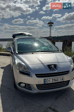 Микровэн Peugeot 5008 2010 в Запорожье