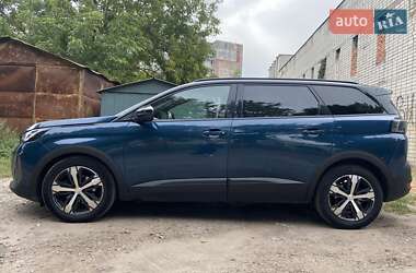 Внедорожник / Кроссовер Peugeot 5008 2022 в 
