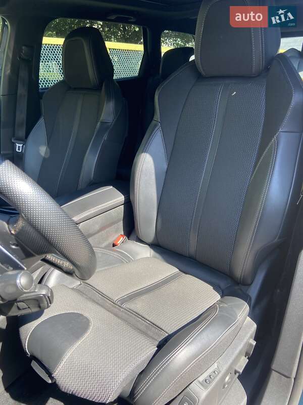 Внедорожник / Кроссовер Peugeot 5008 2022 в Житомире