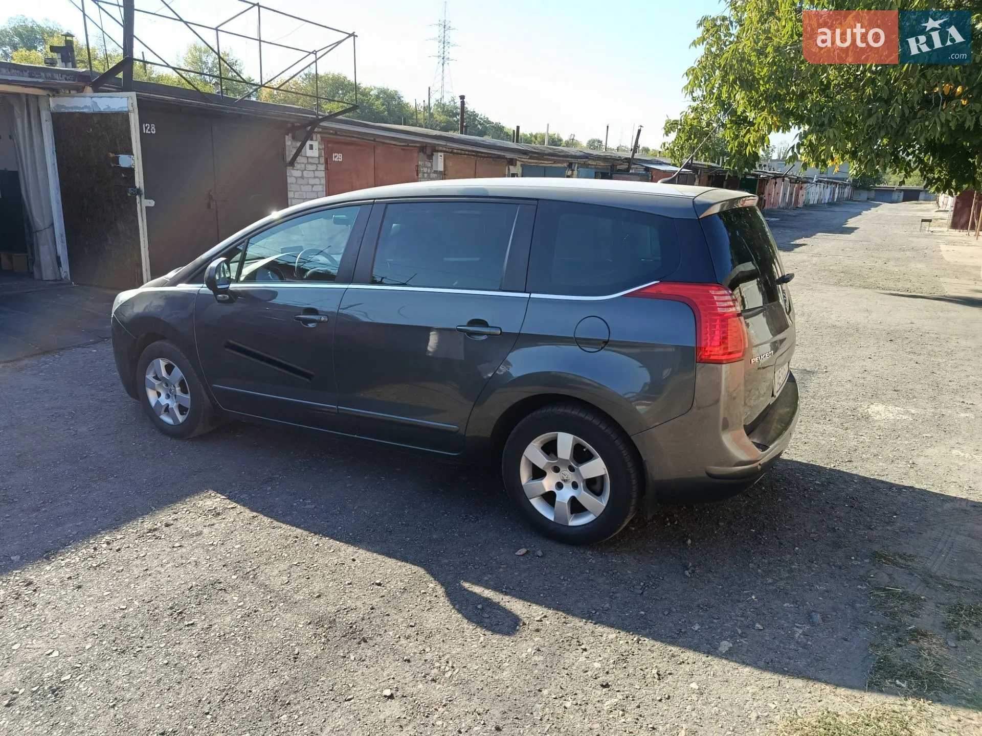 2013 Peugeot 5008 - мініатюра 10