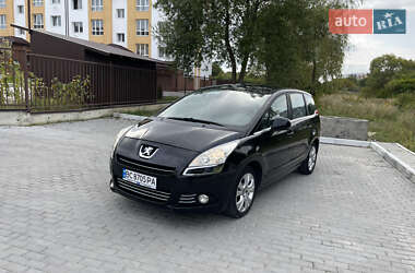 Мікровен Peugeot 5008 2009 в Львові