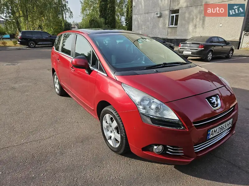Peugeot 5008