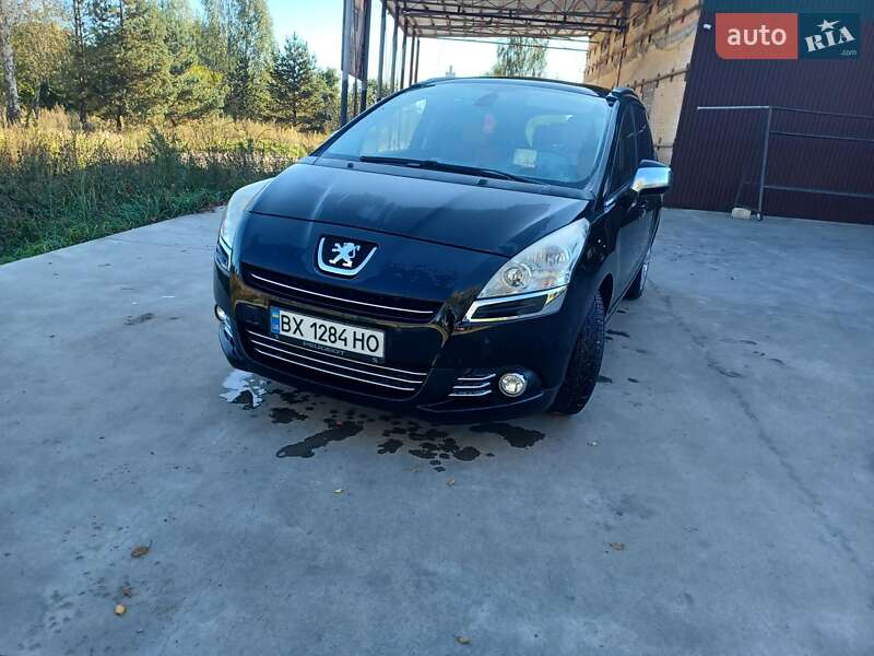 Peugeot 5008 2011 Peugeot 5008 2011