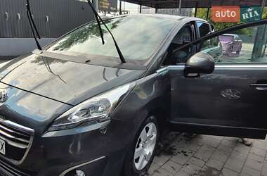 Мікровен Peugeot 5008 2013 в Івано-Франківську
