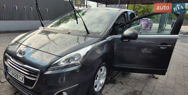 Peugeot 5008 2013 Peugeot 5008 2013