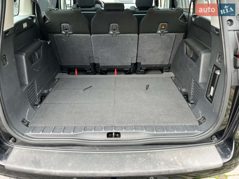 Мікровен Peugeot 5008 2010 в Звягелі