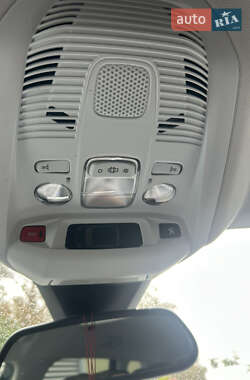 Внедорожник / Кроссовер Peugeot 5008 2017 в 