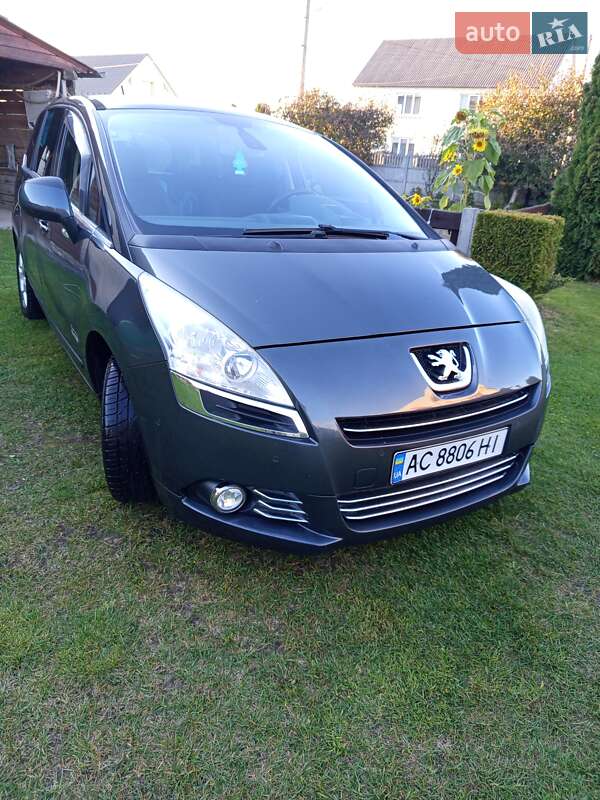 Peugeot 5008 2013 Peugeot 5008 2013