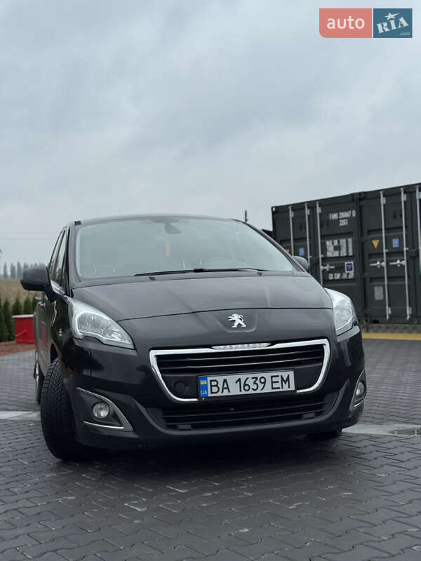 Peugeot 5008 2014 Peugeot 5008 2014