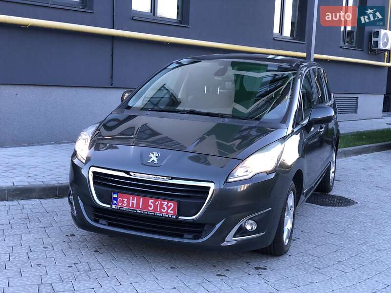 Микровэн Peugeot 5008 2014 в Львове