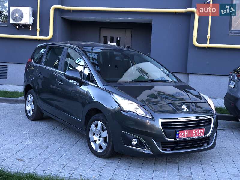 Микровэн Peugeot 5008 2014 в Львове
