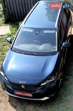 Внедорожник / Кроссовер Peugeot 5008 2021 в 