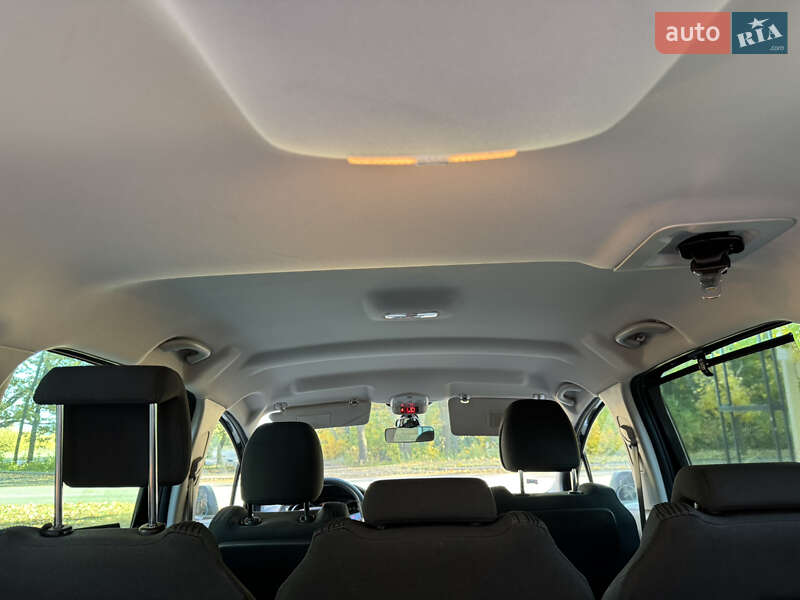 Мікровен Peugeot 5008 2014 в Умані фото 55 Мікровен Peugeot 5008 2014 в Умані