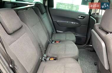 Микровэн Peugeot 5008 2009 в 
