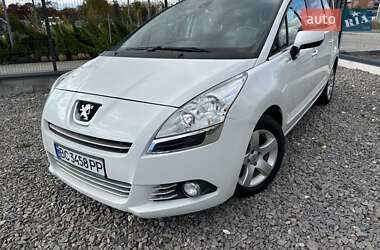 Микровэн Peugeot 5008 2013 в Радехове