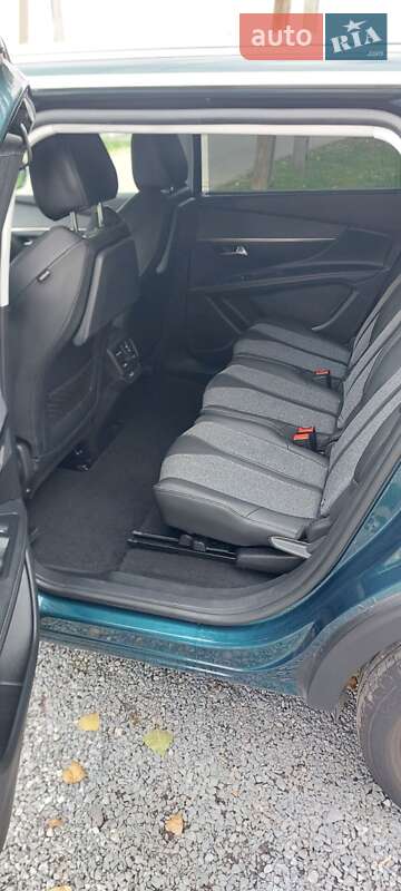 Позашляховик / Кросовер Peugeot 5008 2019 в Львові