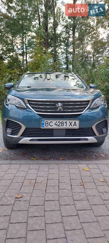 Позашляховик / Кросовер Peugeot 5008 2019 в Львові