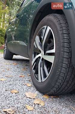 Позашляховик / Кросовер Peugeot 5008 2019 в 