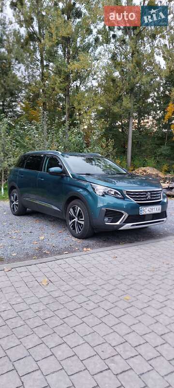 Позашляховик / Кросовер Peugeot 5008 2019 в Львові