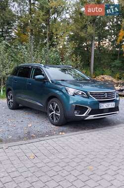 Позашляховик / Кросовер Peugeot 5008 2019 в 