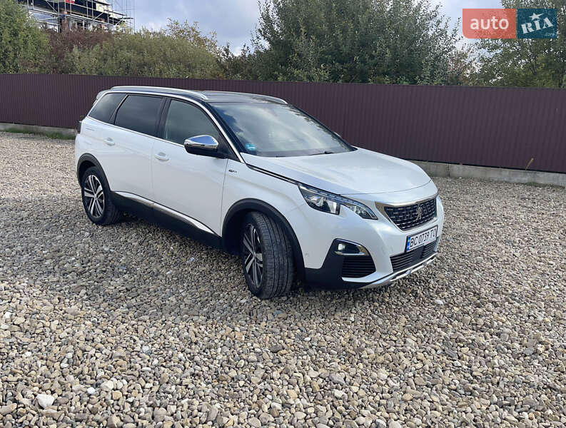 Внедорожник / Кроссовер Peugeot 5008 2017 в Львове