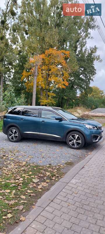 Позашляховик / Кросовер Peugeot 5008 2019 в Львові