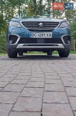 Позашляховик / Кросовер Peugeot 5008 2019 в 