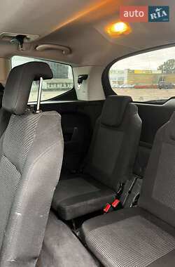 Мікровен Peugeot 5008 2009 в 