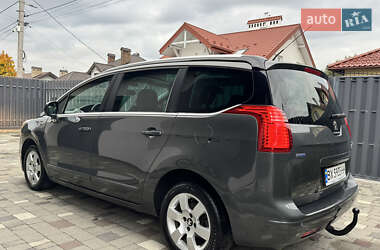 Микровэн Peugeot 5008 2016 в 